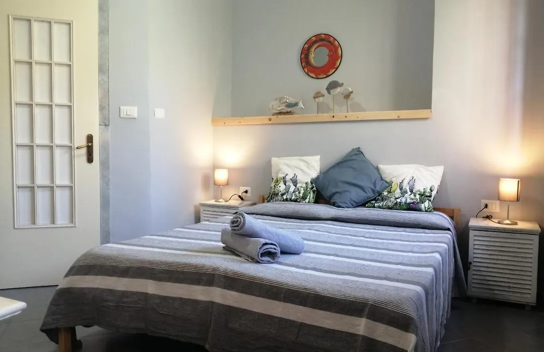 Salvone'S House B&B-1